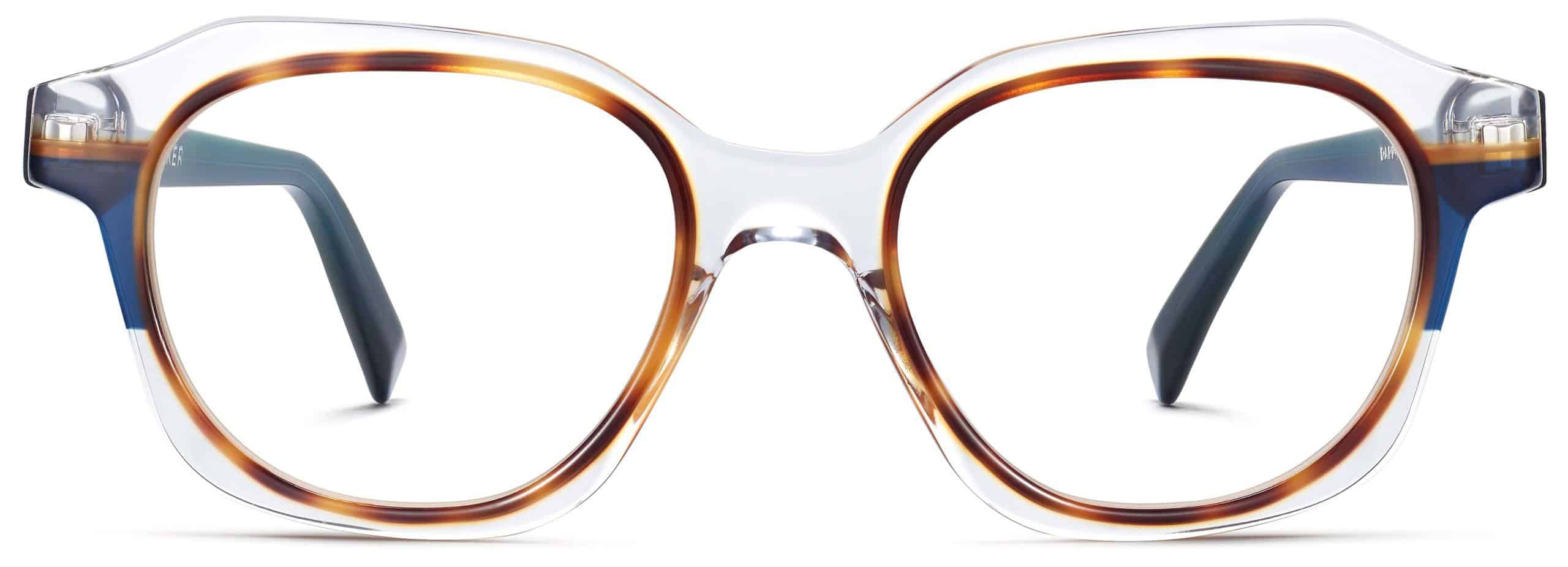 Darrow glasses in crystal with oak barrel and blue bay