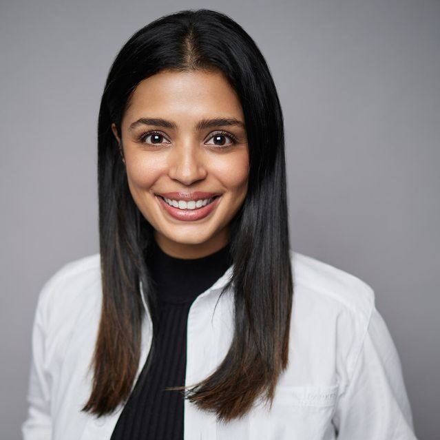 Dr. Nikita Shah, Contributing Doctor for Warby Parker