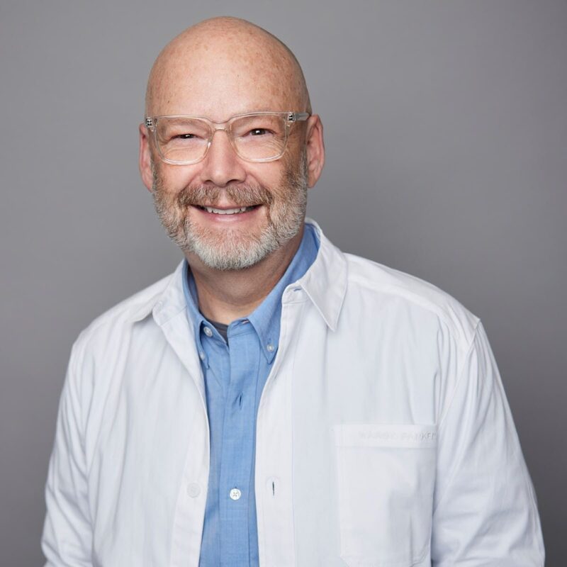 Dr. Dell Morris, Contributing Doctor for Warby Parker